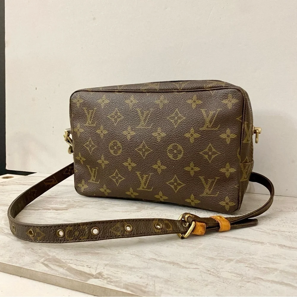 LOUIS VUITTON Monogram Clutch-Crossbody Shoulder Bag 💼 834 - Picture 2 of 16
